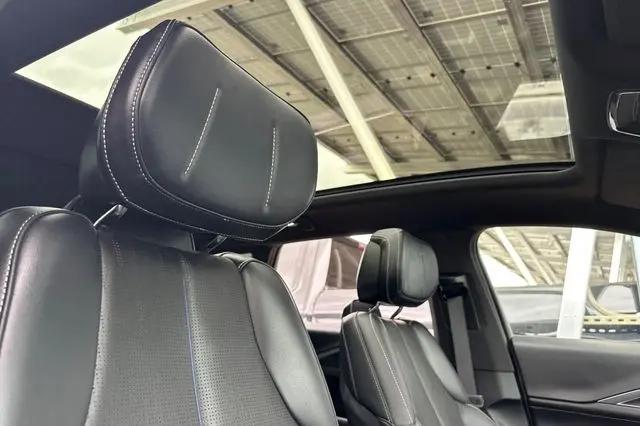 2024 Cadillac iQ Sport w/1SF