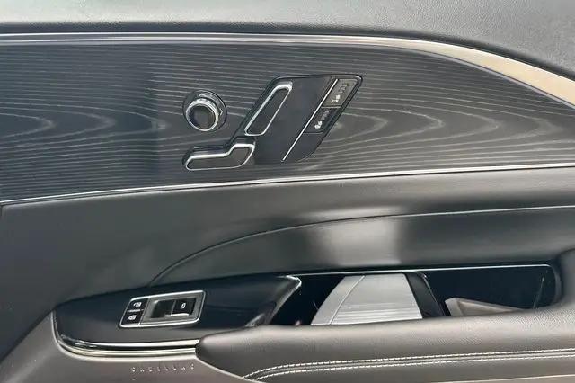 2024 Cadillac iQ Sport w/1SF