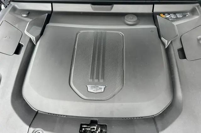 2024 Cadillac iQ Sport w/1SF