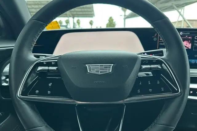 2024 Cadillac iQ Sport w/1SF