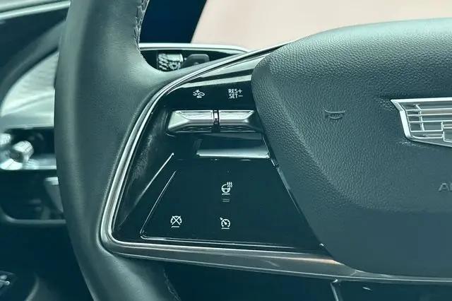 2024 Cadillac iQ Sport w/1SF