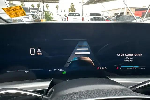 2024 Cadillac iQ Sport w/1SF