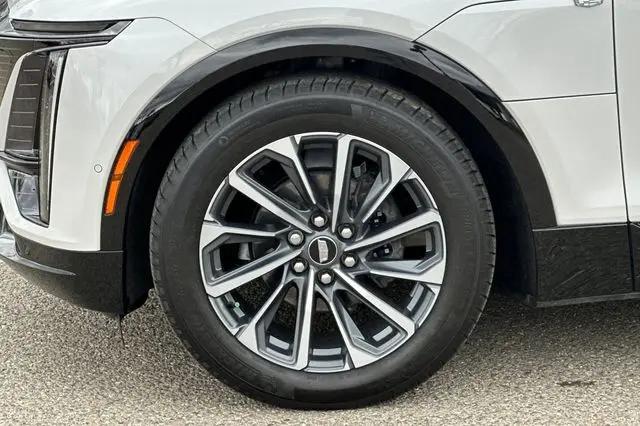 2024 Cadillac iQ Sport w/1SF