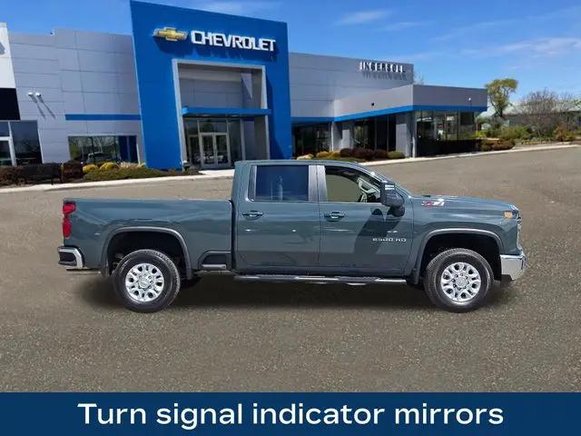 2026 Chevrolet Silverado 2500HD Crew Cab, Standard Bed, LT, 4WD