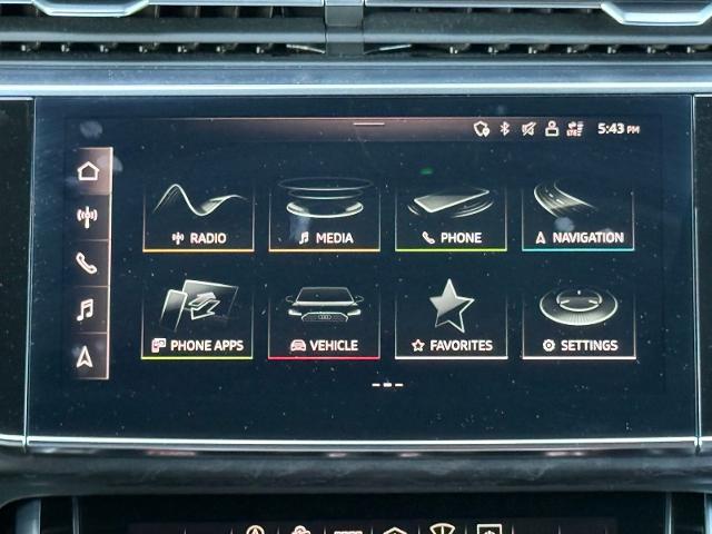 2021 Audi Q8 Prestige 55 TFSI quattro Tiptronic