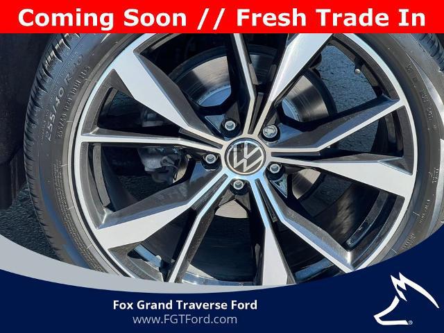 2022 Volkswagen Tiguan 2.0T SEL R-Line