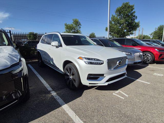 2023 Volvo XC90 Recharge T8 Plus Bright Theme 7-Seater