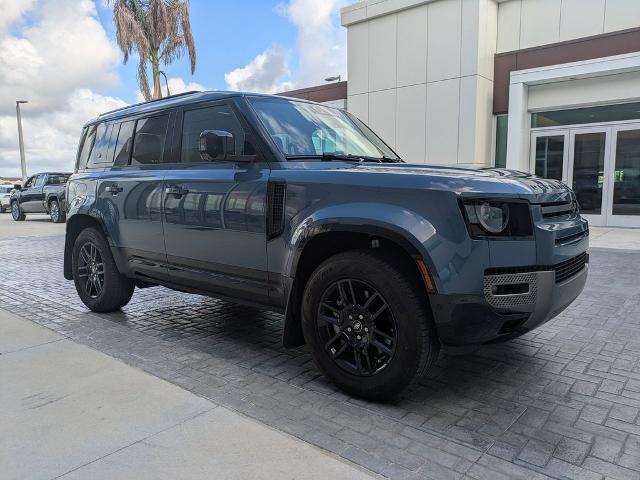 2024 Land Rover Defender 110 P400 X-Dynamic SE