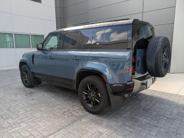 2024 Land Rover Defender 110 P400 X-Dynamic SE