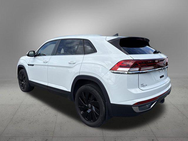 2025 Volkswagen Atlas Cross Sport 2.0T SE w/Technology