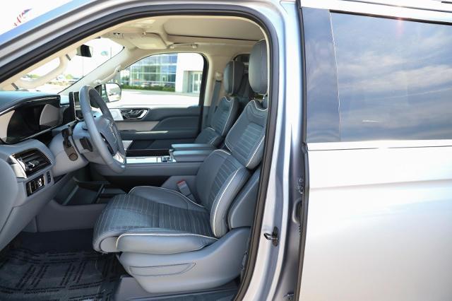 2024 Lincoln Navigator Black Label
