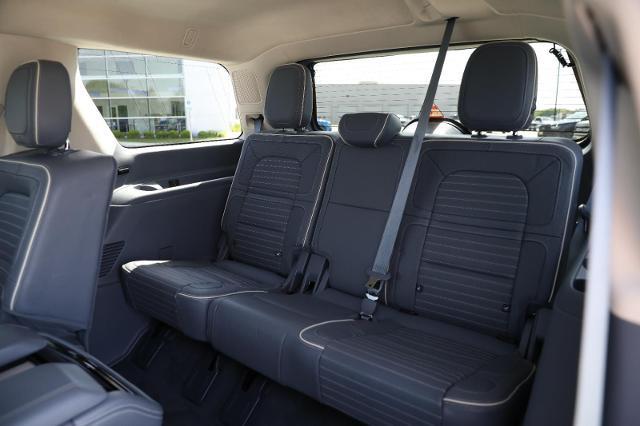 2024 Lincoln Navigator Black Label