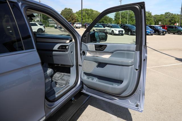 2024 Lincoln Navigator Black Label