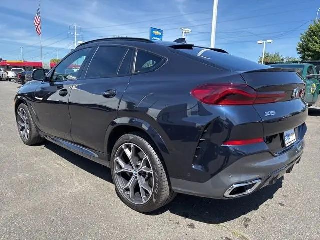 2022 BMW X6 xDrive40i