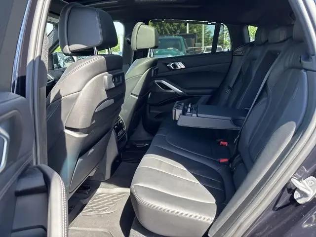 2022 BMW X6 xDrive40i