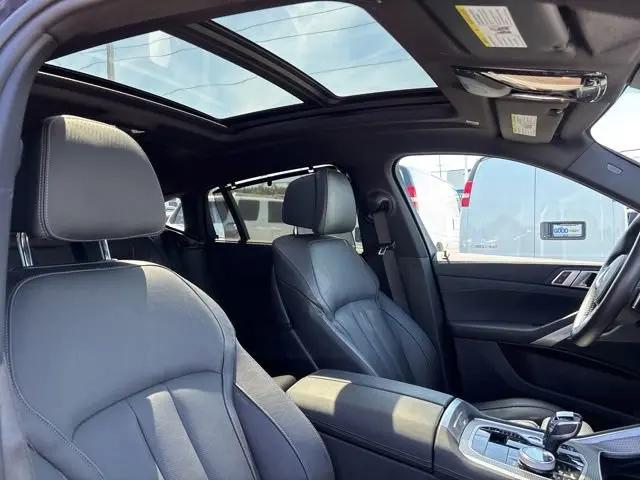 2022 BMW X6 xDrive40i