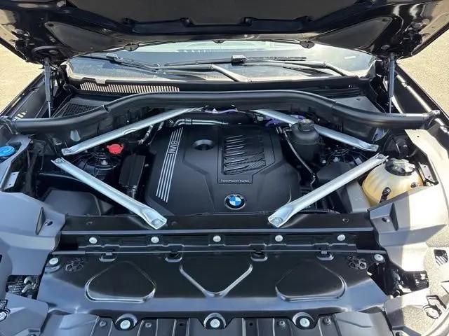2022 BMW X6 xDrive40i