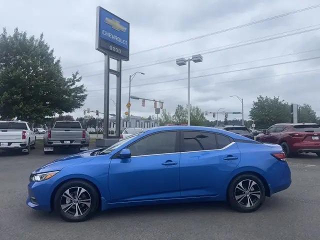 2022 Nissan Sentra SV Xtronic CVT