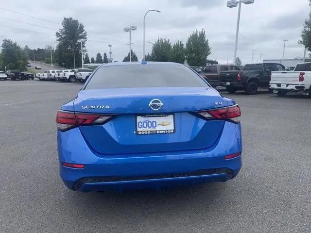 2022 Nissan Sentra SV Xtronic CVT