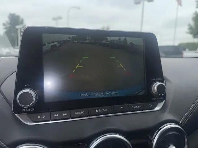 2022 Nissan Sentra SV Xtronic CVT