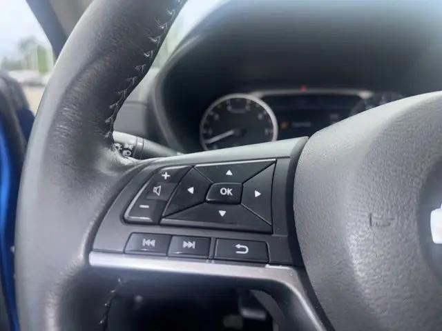2022 Nissan Sentra SV Xtronic CVT