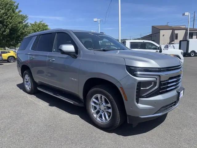 2025 Chevrolet Tahoe 4WD LT