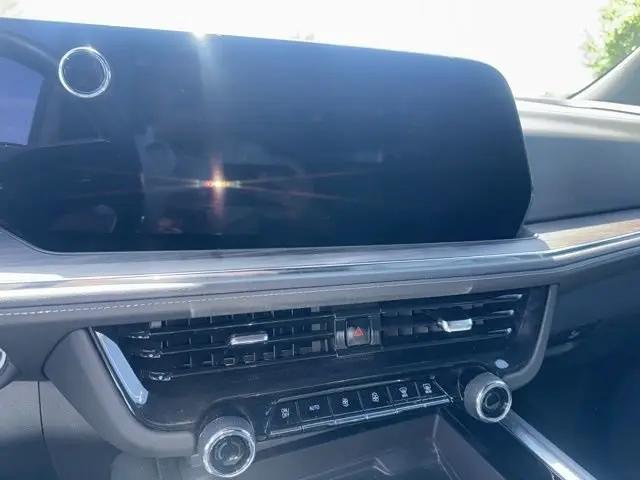 2025 Chevrolet Tahoe 4WD LT