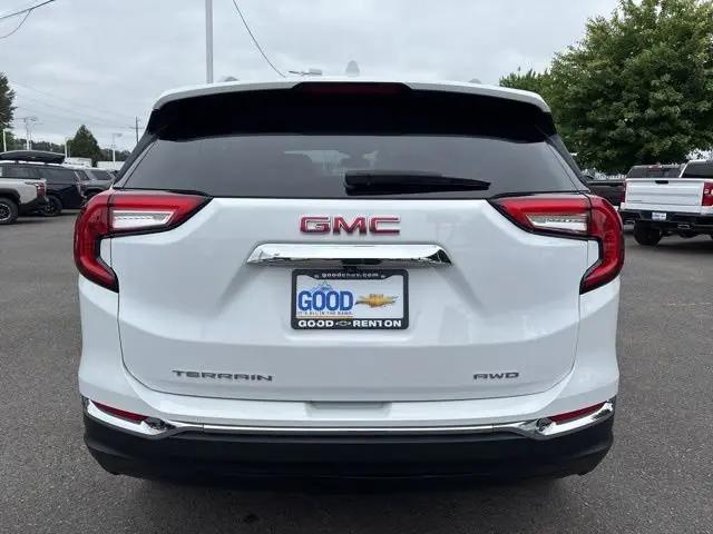 2024 GMC Terrain AWD SLT