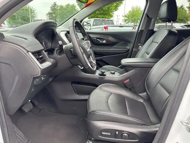 2024 GMC Terrain AWD SLT