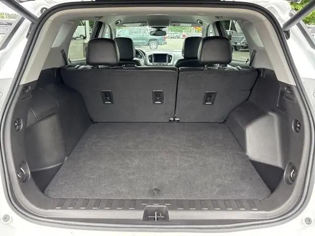 2024 GMC Terrain AWD SLT