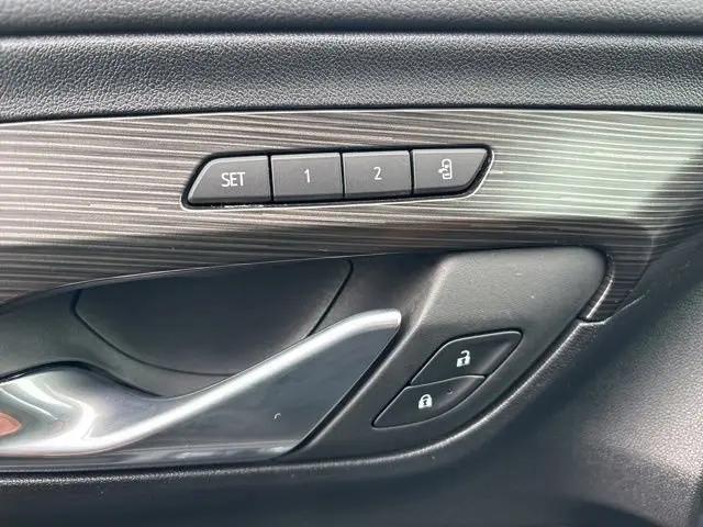 2024 GMC Terrain AWD SLT