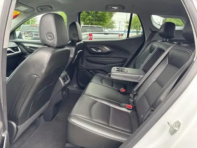 2024 GMC Terrain AWD SLT