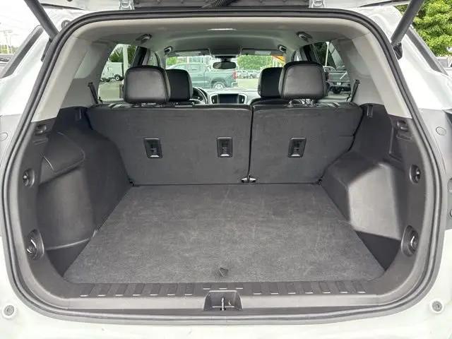 2024 GMC Terrain AWD SLT