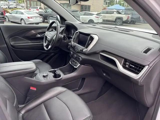 2024 GMC Terrain AWD SLT