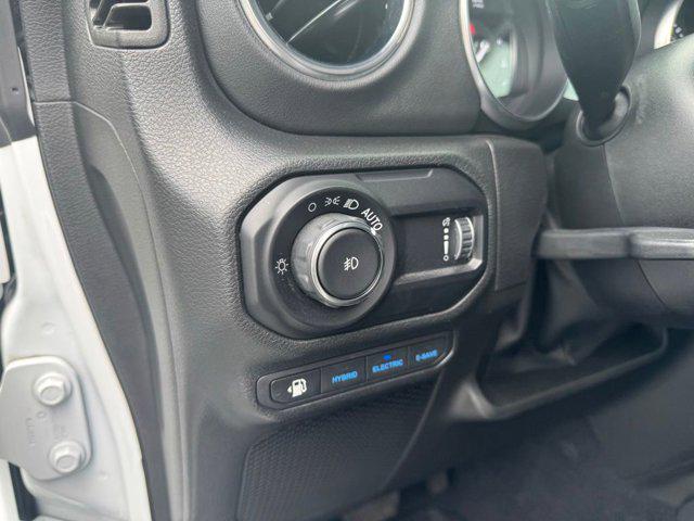 2023 Jeep Wrangler 4xe Sahara 4x4