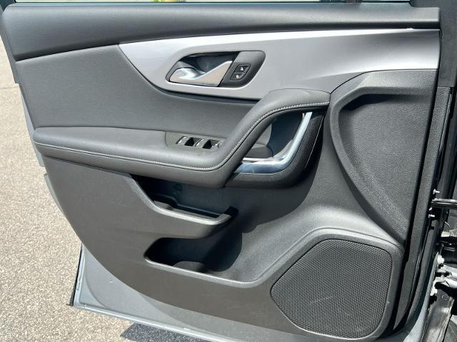 2025 Chevrolet Blazer FWD 2LT