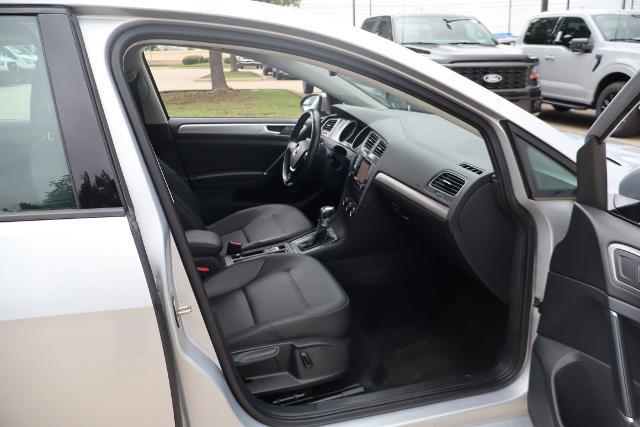 2015 Volkswagen e-Golf SEL Premium
