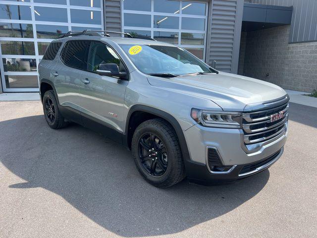 2023 GMC Acadia AWD AT4