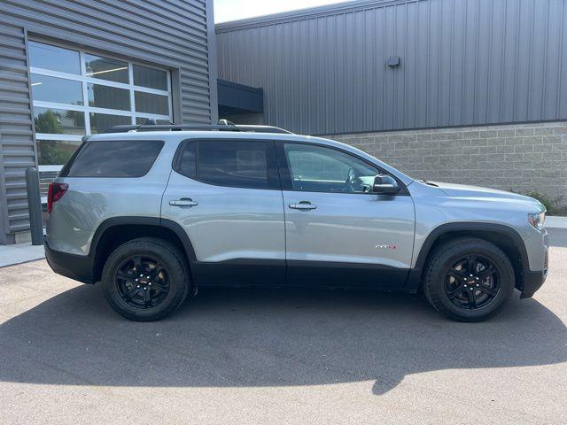 2023 GMC Acadia AWD AT4