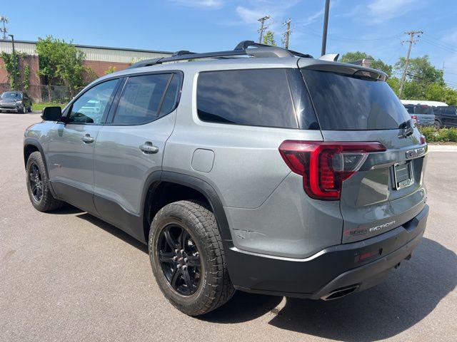 2023 GMC Acadia AWD AT4