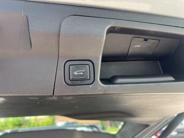 2023 GMC Acadia AWD AT4