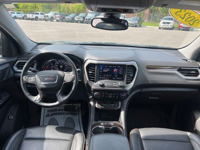 2023 GMC Acadia AWD AT4