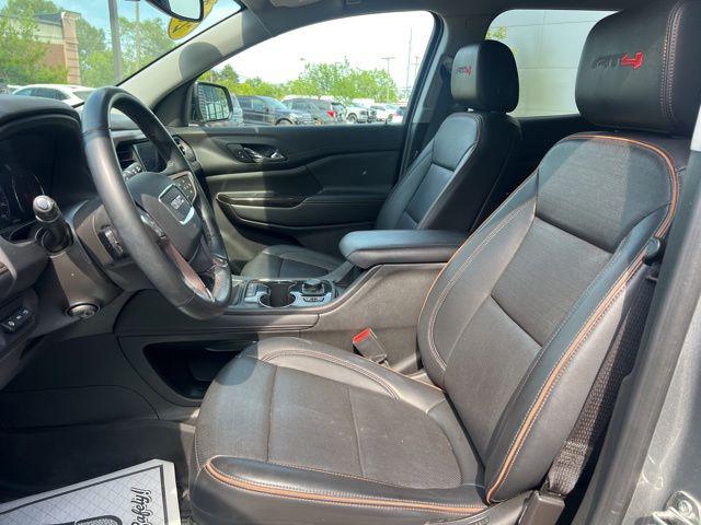 2023 GMC Acadia AWD AT4