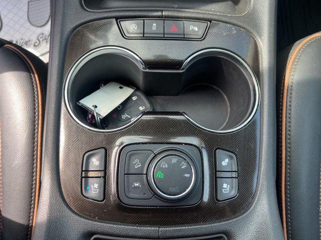 2023 GMC Acadia AWD AT4