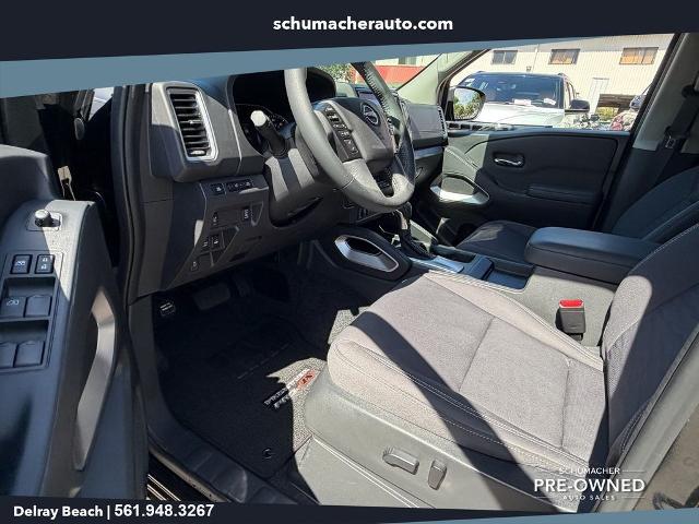 2022 Nissan Frontier Crew Cab SV 4x4