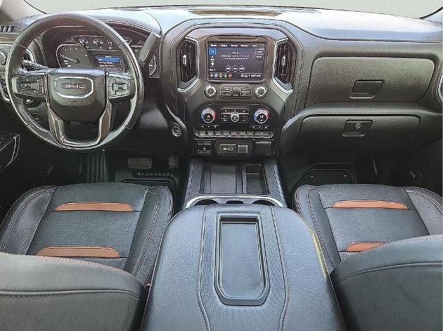 2022 GMC Sierra 1500 Limited 4WD Crew Cab Short Box AT4