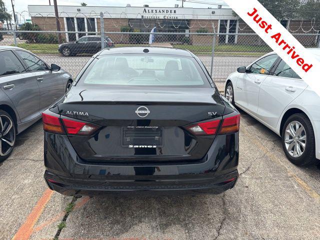 2024 Nissan Altima SV FWD