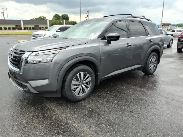 2022 Nissan Pathfinder SL 2WD