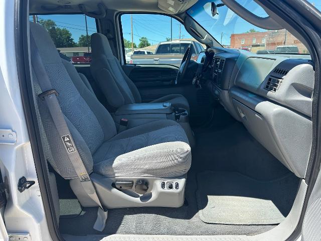 2004 Ford Excursion XLT