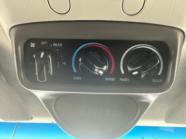 2004 Ford Excursion XLT